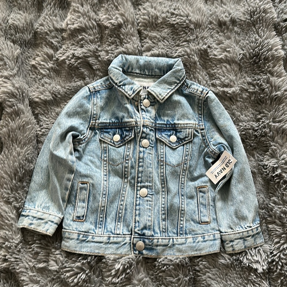 NWT Old Navy Boys denim jacket 18-24 months boys
